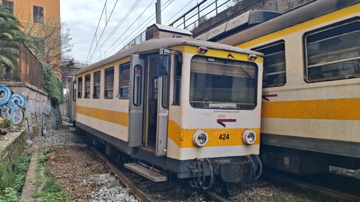 I treni della linea Termini Centocelle dopo l’incidente del 4 marzo 2026.
