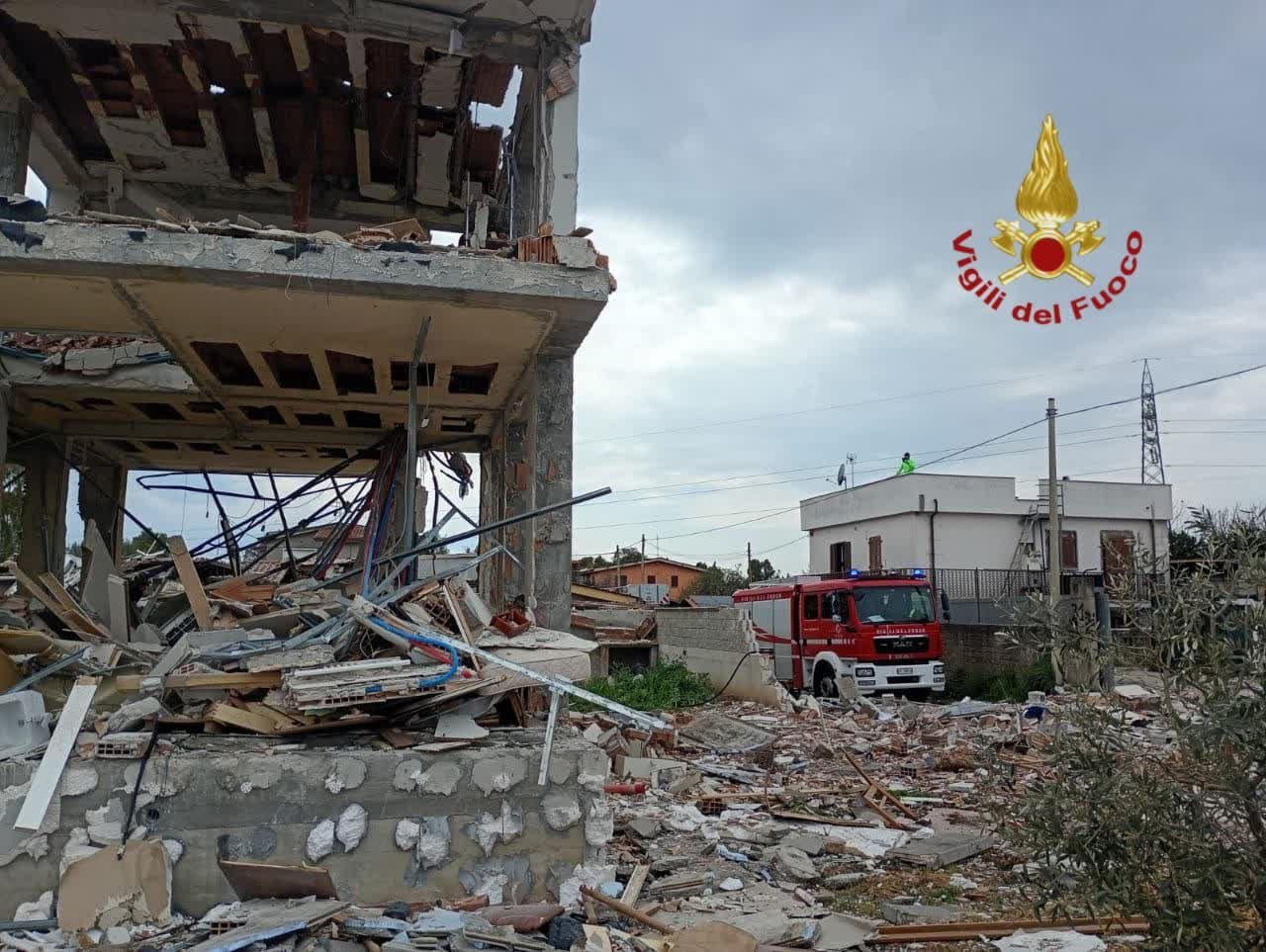 I vigili del fuoco arrivati sul posto.