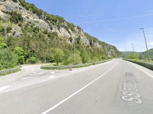 Incidente mortale a Rieti, nella notte un 28enne si schianta con l’auto contro un guardrail