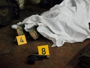 Cadavere di un uomo trovato in un sottopassaggio a Tor Cervara, ricerche tra i profili delle persone scomparse