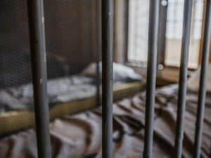 Detenuto 36enne si suicida nel carcere di Rebibbia a Roma: si è impiccato con un lenzuolo in bagno