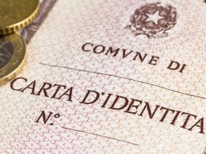 Carta d’identità elettronica a Roma 2025, open day 11 e 12 aprile: orari, dove e come prenotarsi
