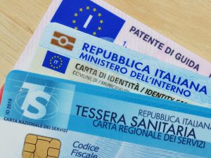 Carta d’identità elettronica a Roma, nuovi open day 2 e 3 maggio: dove e come prenotarsi
