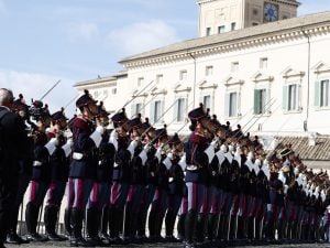 Festa della Polizia il 10 aprile a Piazza del Popolo: strade chiuse, divieti e linee bus deviate a Roma