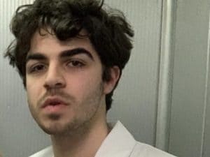 Cade da un balcone di Monteverde a 27 e muore, l’avvocato della famiglia di Fiorini: “Leonardo era lucido”