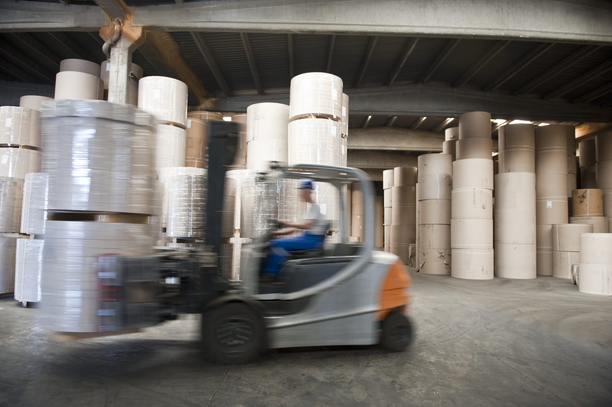 Roma, dramma in cartiera: operaio travolto da muletto, è grave al San Camillo
