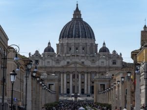 Meteo a Pasqua e Pasquetta Roma e Lazio: sole e temperature fino a 24 gradi