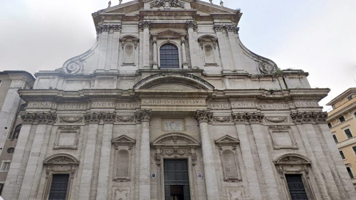 La facciata di Sant’Ignazio di Loyola a Roma prima dei lavori alla facciata.