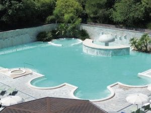 Bimbo di 7 anni morto alle terme di Castelforte: sopralluogo della Procura rinviato a mercoledì