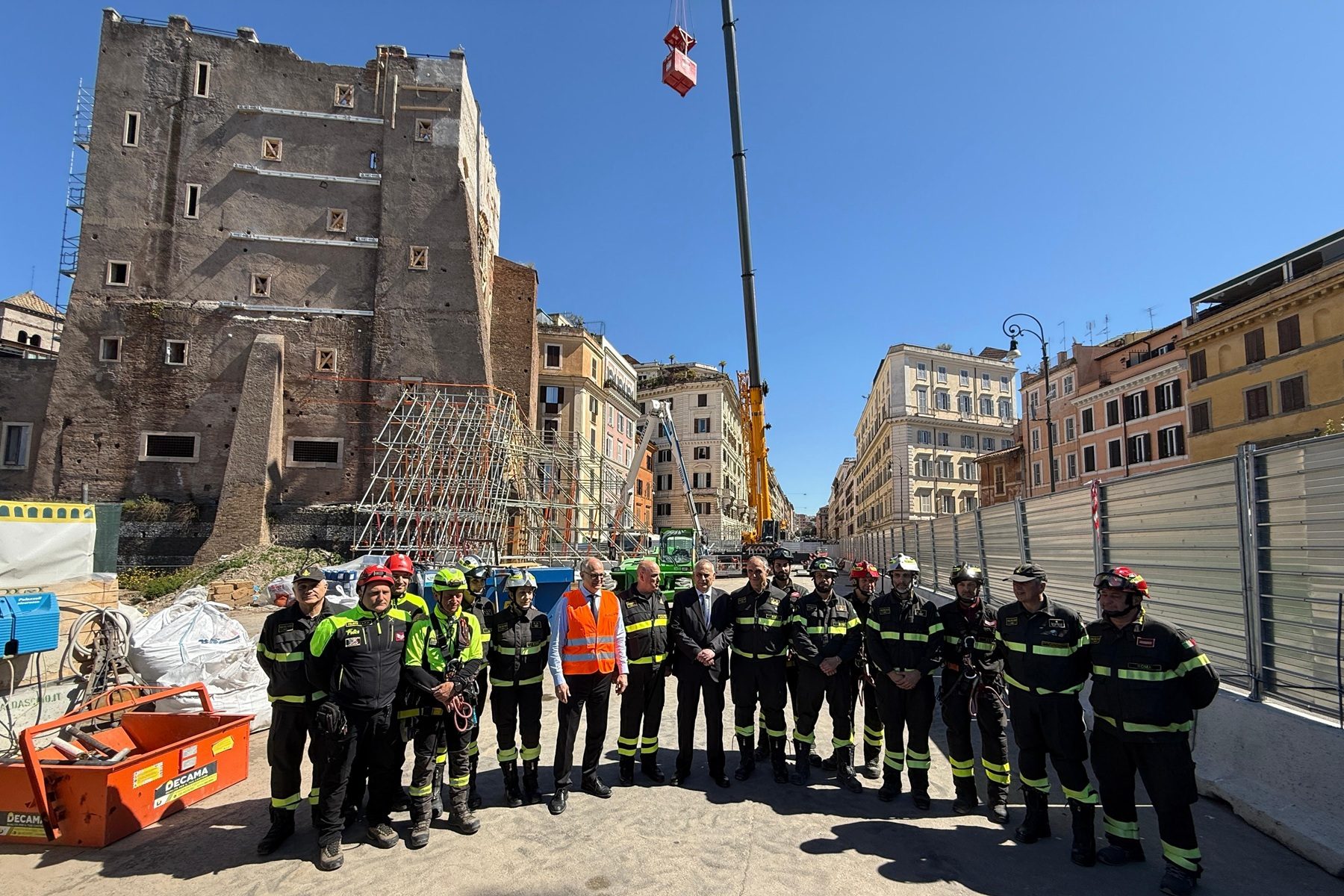 Roma, tensione per la Torre dei Conti: Gualtieri annuncia riapertura entro il 20 aprile