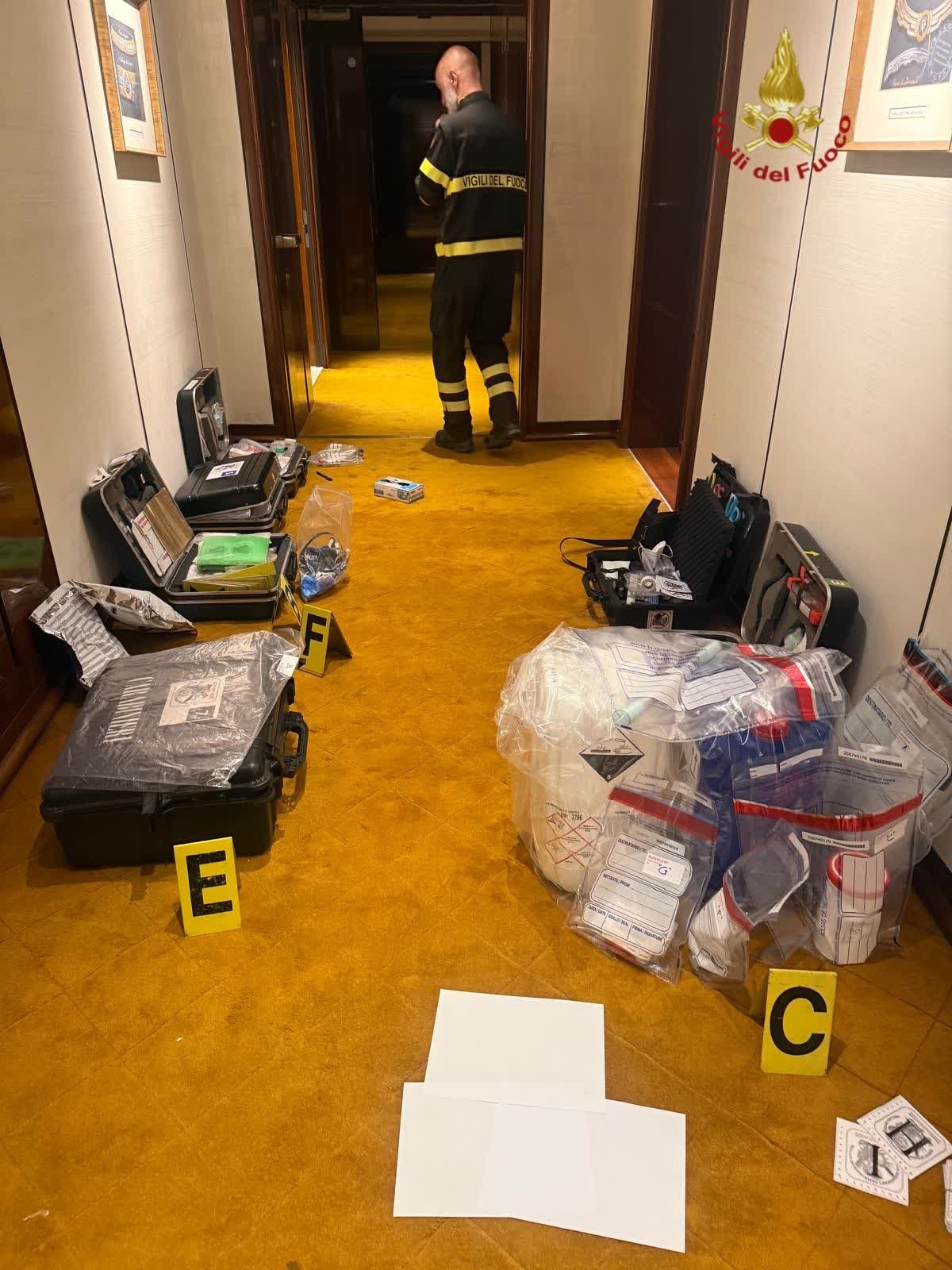 L’interno dell’hotel.