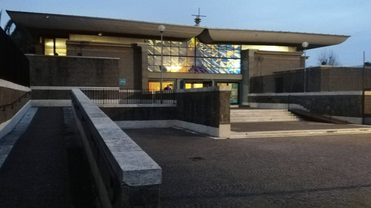 La chiesa parrocchiale di San Paolo della Croce in via Poggio Verde, Portuense