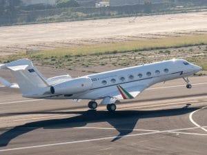 Roma, neonata di 2 giorni rischia di morire: salva grazie a un volo d’emergenza dell’Aeronautica militare