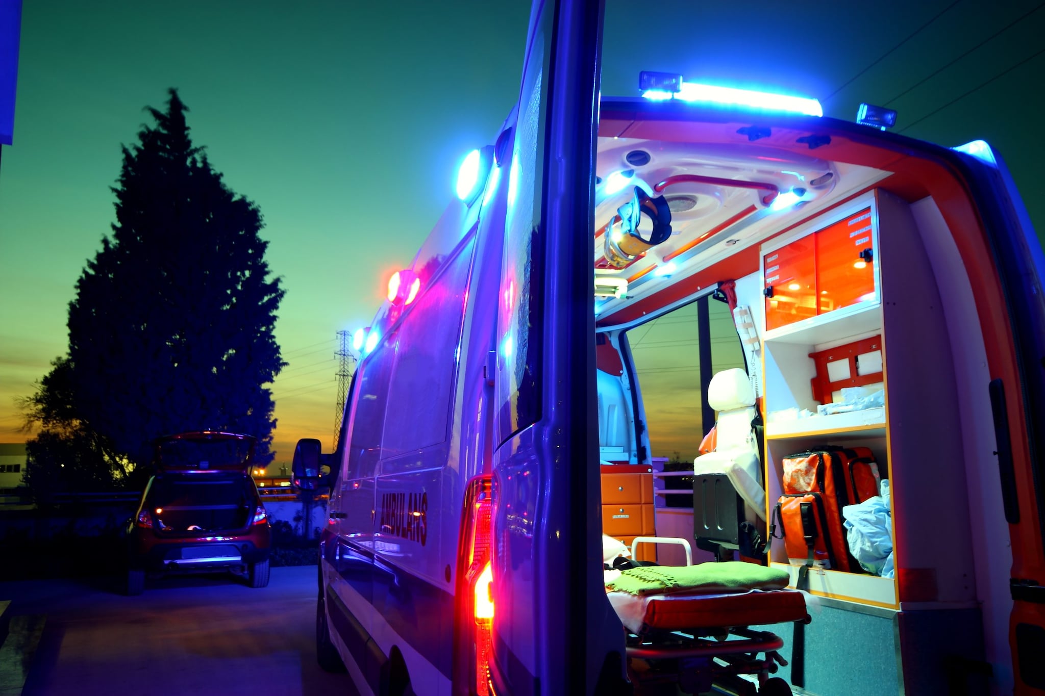 Studente in gita a Viterbo cade dal balcone: grave il suo stato.