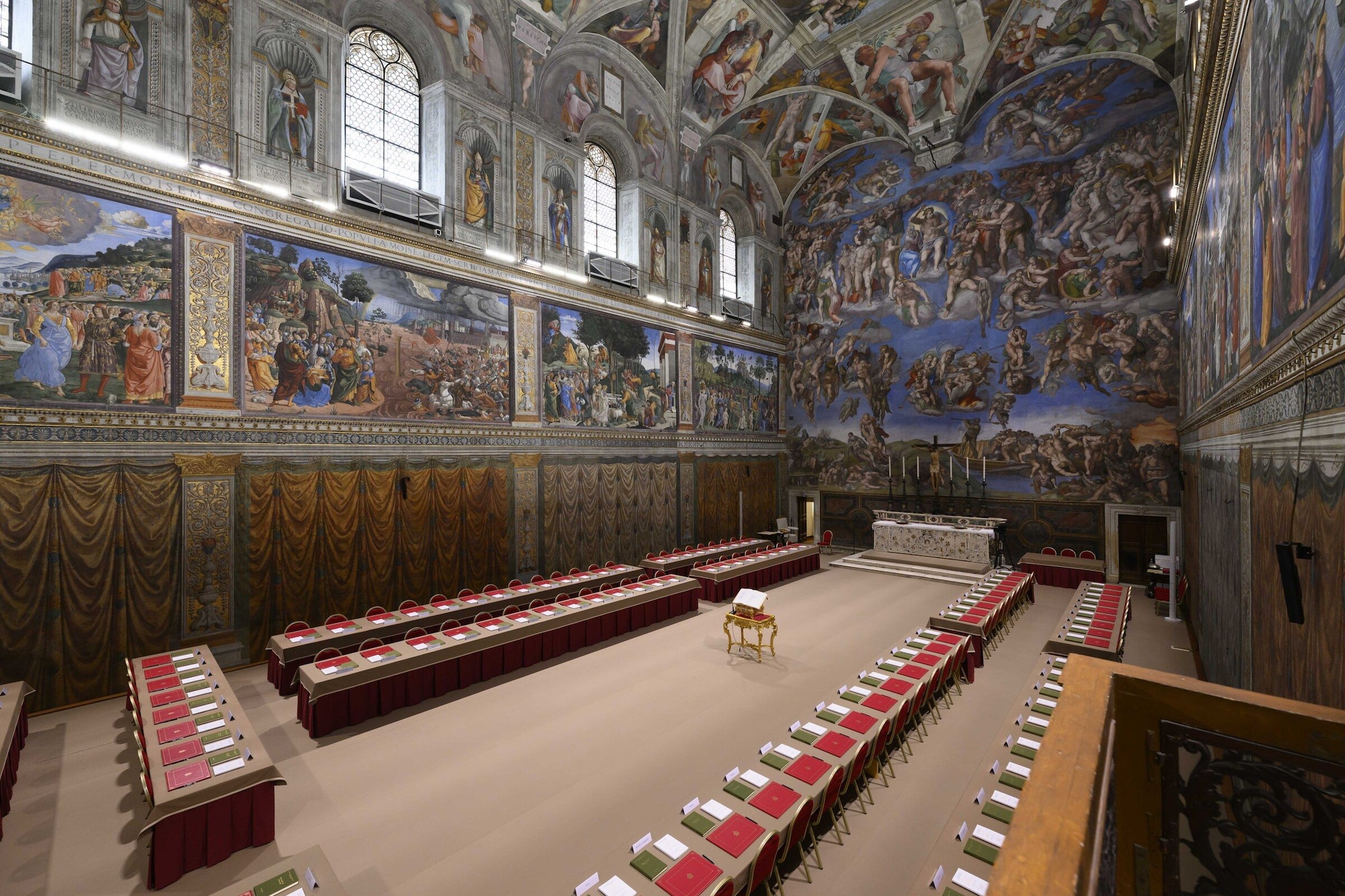 Violenza in Vaticano: il Conclave sotto accusa e la questione della trasparenza