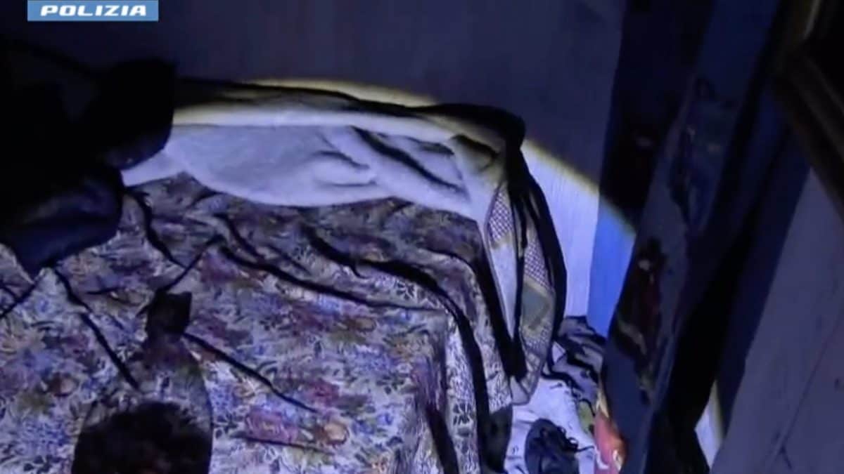 La donna è stata sequestrata in un palazzo abbandonato a Tor Sapienza
