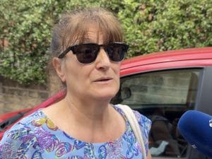 Ucciso dopo una lite per l’immondizia a Casal del Marmo, una testimone: “La vittima aveva una spranga”