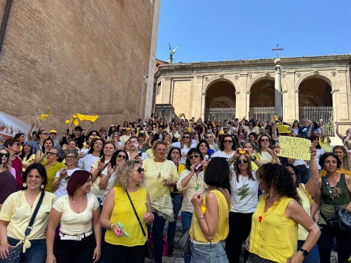 Le precarie in protesta a Roma.