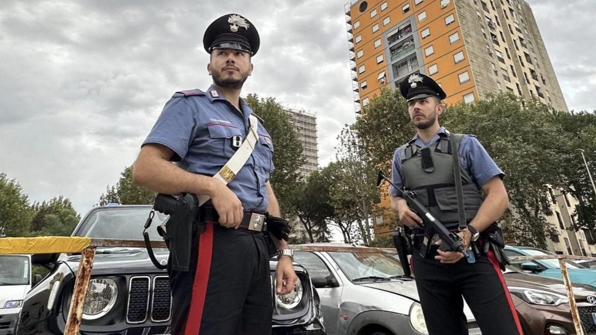 I carabinieri a Tor Bella Monaca