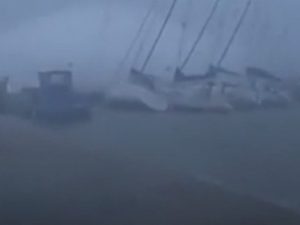 Una tempesta sul Garda (Foto di repertorio)