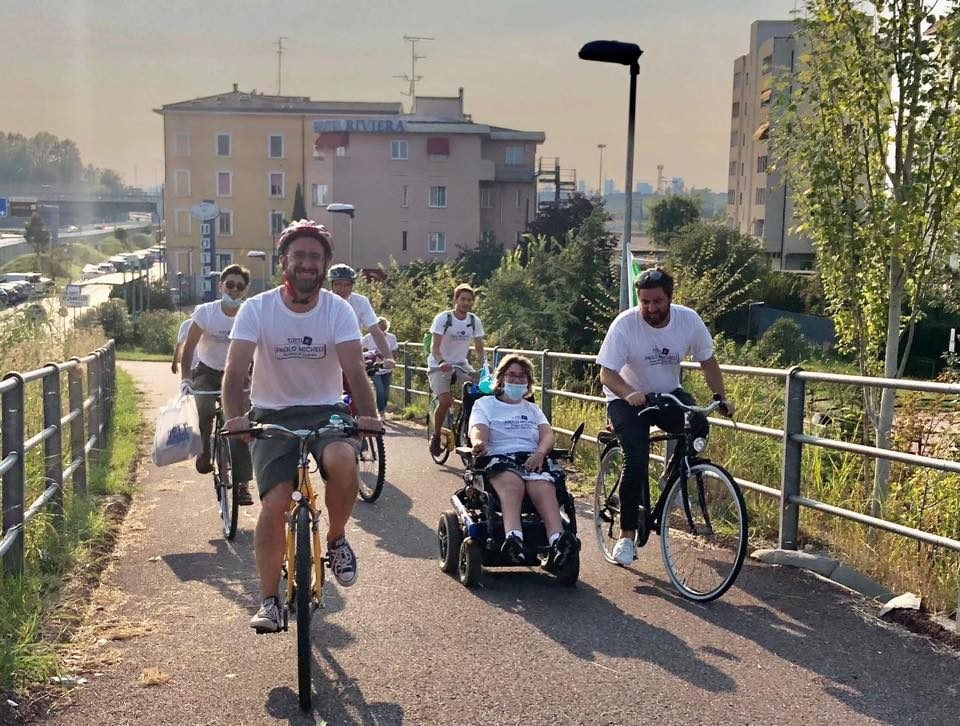 Il sindaco Paolo Micheli (primo a sinistra) e Francesca Maiorano, al centro