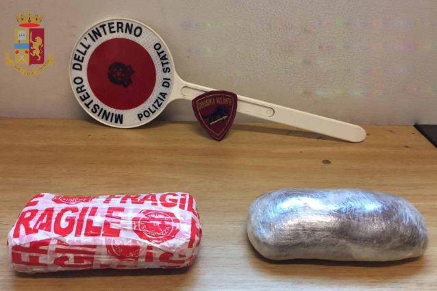 Il chilo di eroina sequestrato al presunto pusher arrestato (Fonte: polizia)