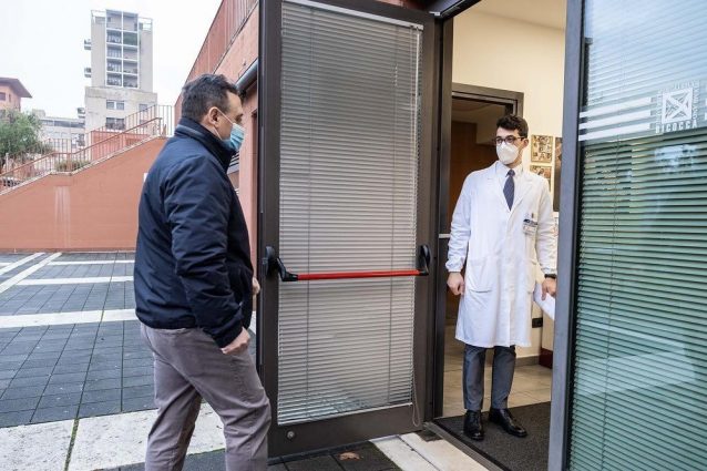I tamponi rapidi all’Università Bicocca di Milano (Fonte: Facebook)