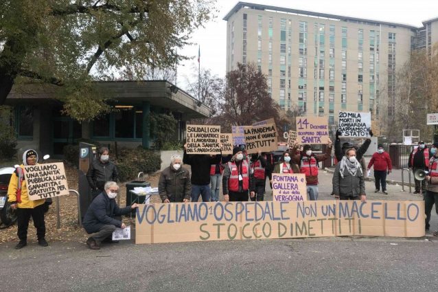 La protesta del personale sanitario degli ospedali San Carlo e San Paolo