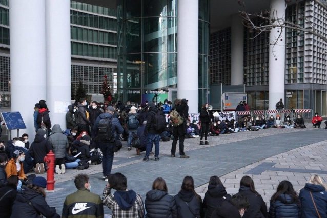 La protesta degli studenti a Milano (Foto: Fanpage.it)
