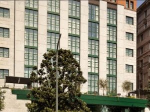 L’hotel dove è avvenuta la tragedia (Foto dal sito "Me – Il duca")