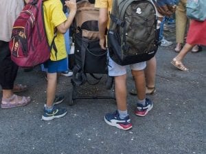 Due bambini si sentono male a scuola nel Milanese, ricoverati in ospedale: chiuso l&#8217;edificio, ipotesi fuga di gas