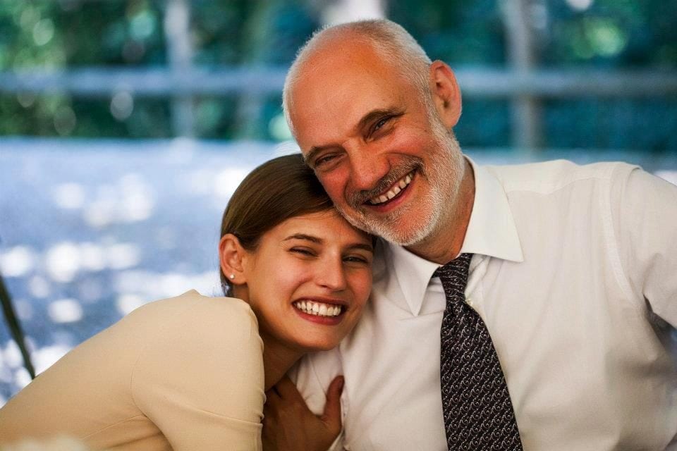 Il papà di Bianca Balti contro la scritta 
