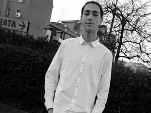 Chi era Giuseppe Cacciatore, morto a 25 anni dopo lo schianto in moto contro un palo a Buccinasco