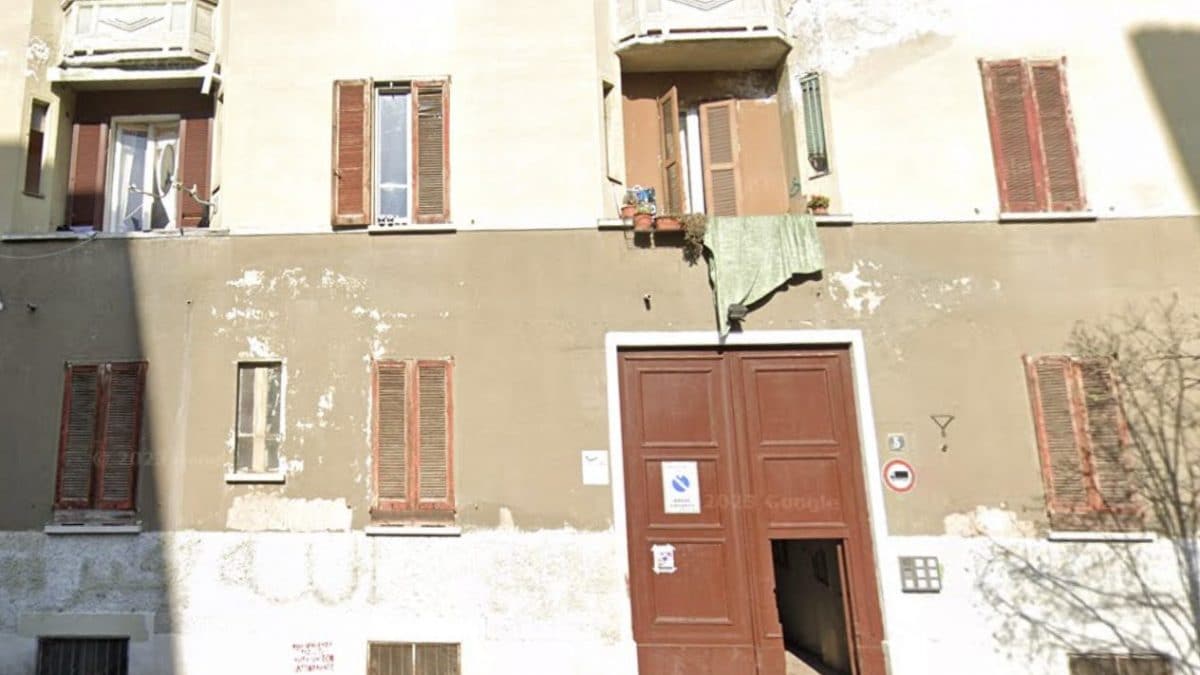 Via Pomposa 5, quartiere Corvetto (Milano)