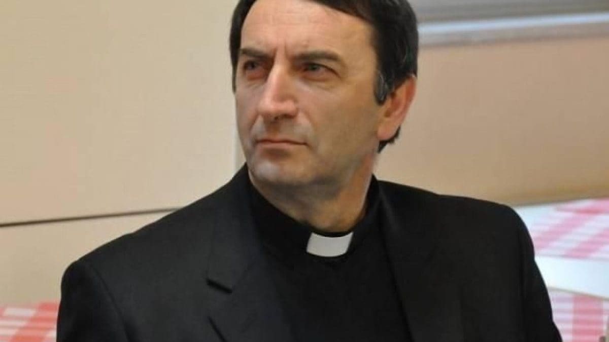 Don Antonio Pezzetti (Fonte: Facebook)