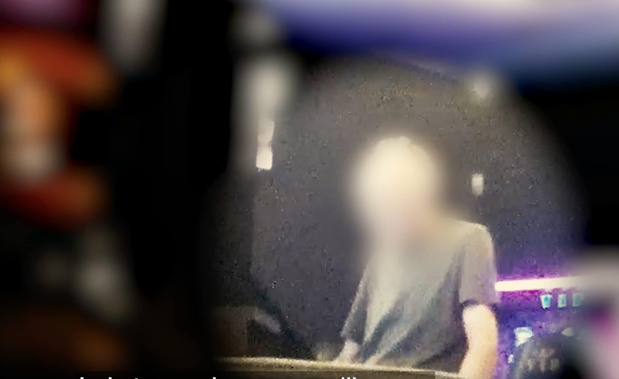 Uomo che avrebbe perso mille euro alle slot machine aperte fuori dagli orari consentiti