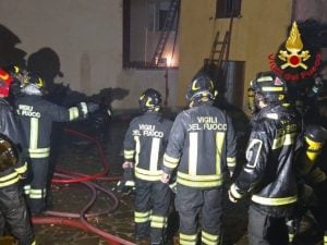 lecco-cremella-cascina-incendio-300x225.jpg