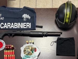 carabinieri-fucile-a-pompa-vittuone-1-300x225.jpg