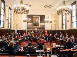 consiglio-comunale-milano-palazzo-marino-20-ottobre-300x225.jpg