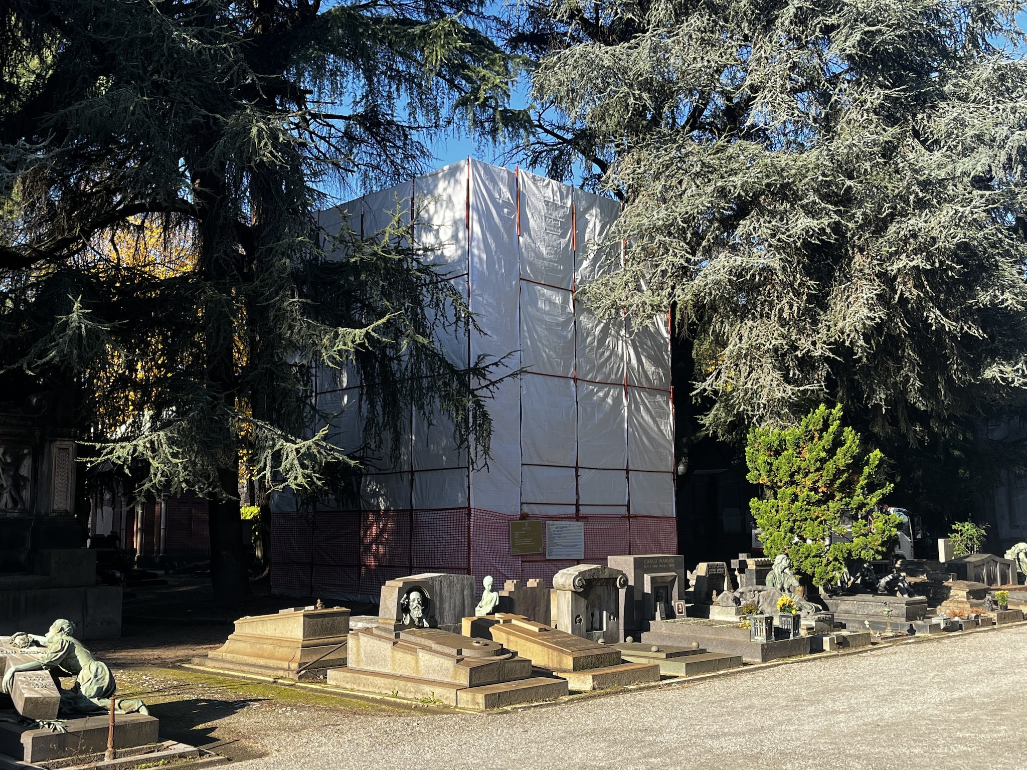 Il Cimitero Monumentale di Milano. Credits: Giulia Ghirardi (Fanpage.it)