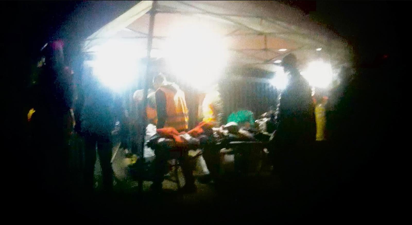 Il presidio dei volontari alle porte del bosco di Rogoredo – Credits: Fanpage.it