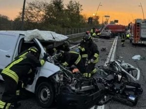 incidente-tangenziale-bergamo-300x225.jpg