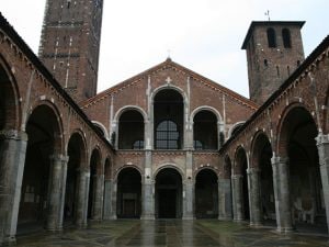 basilica-di-sant-ambrogio-milano-1-300x225.jpg