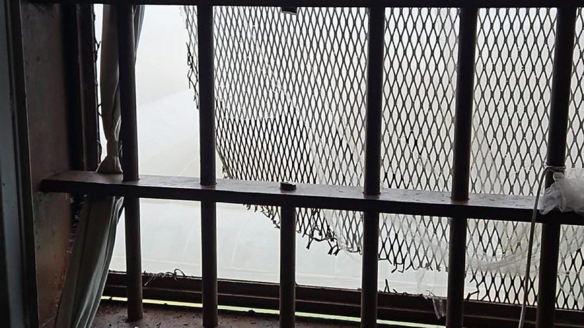 Le sbarre della cella di Taulant Toma segate per permettere la fuga dal carcere di Opera