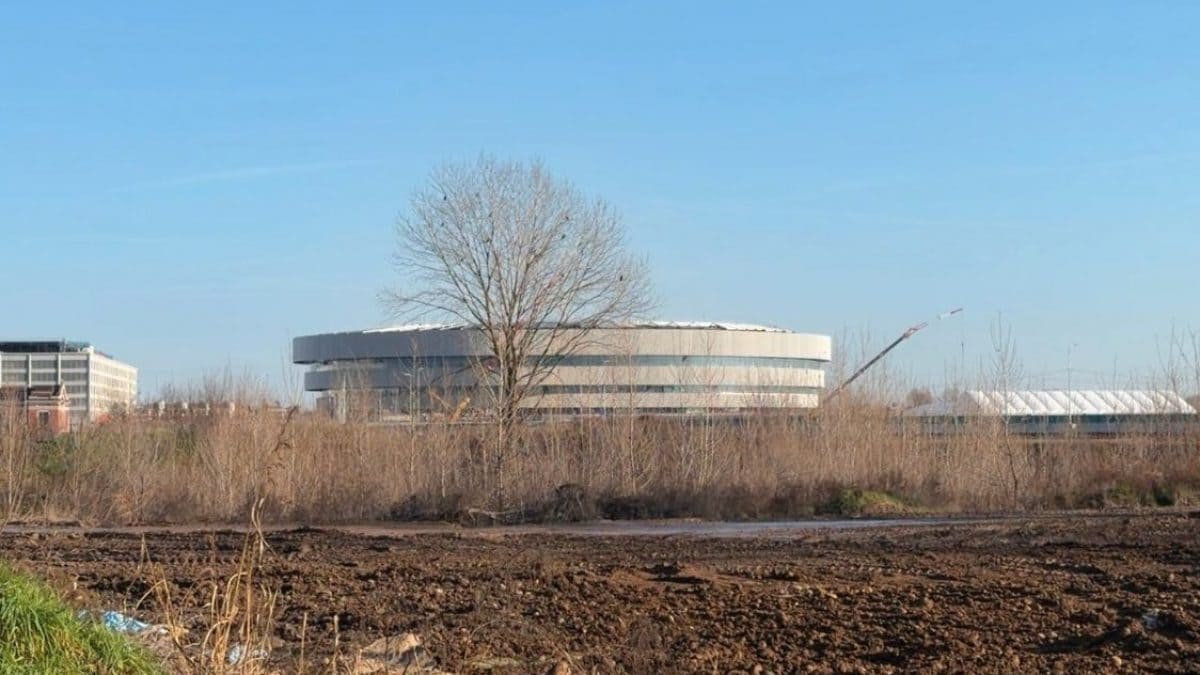 I terreni attorno all’Arena Santa Giulia