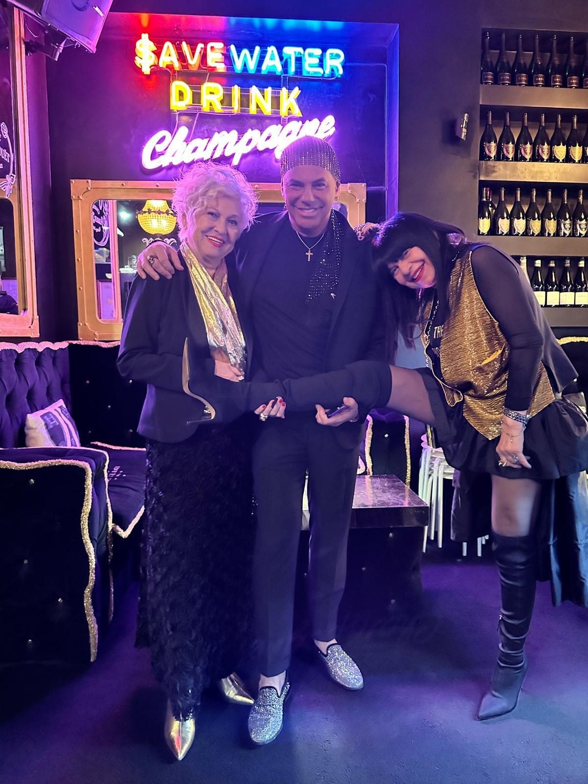 Con l’ex compagna e socia in affari Stefania Nobile, figlia di Wanna Marchi