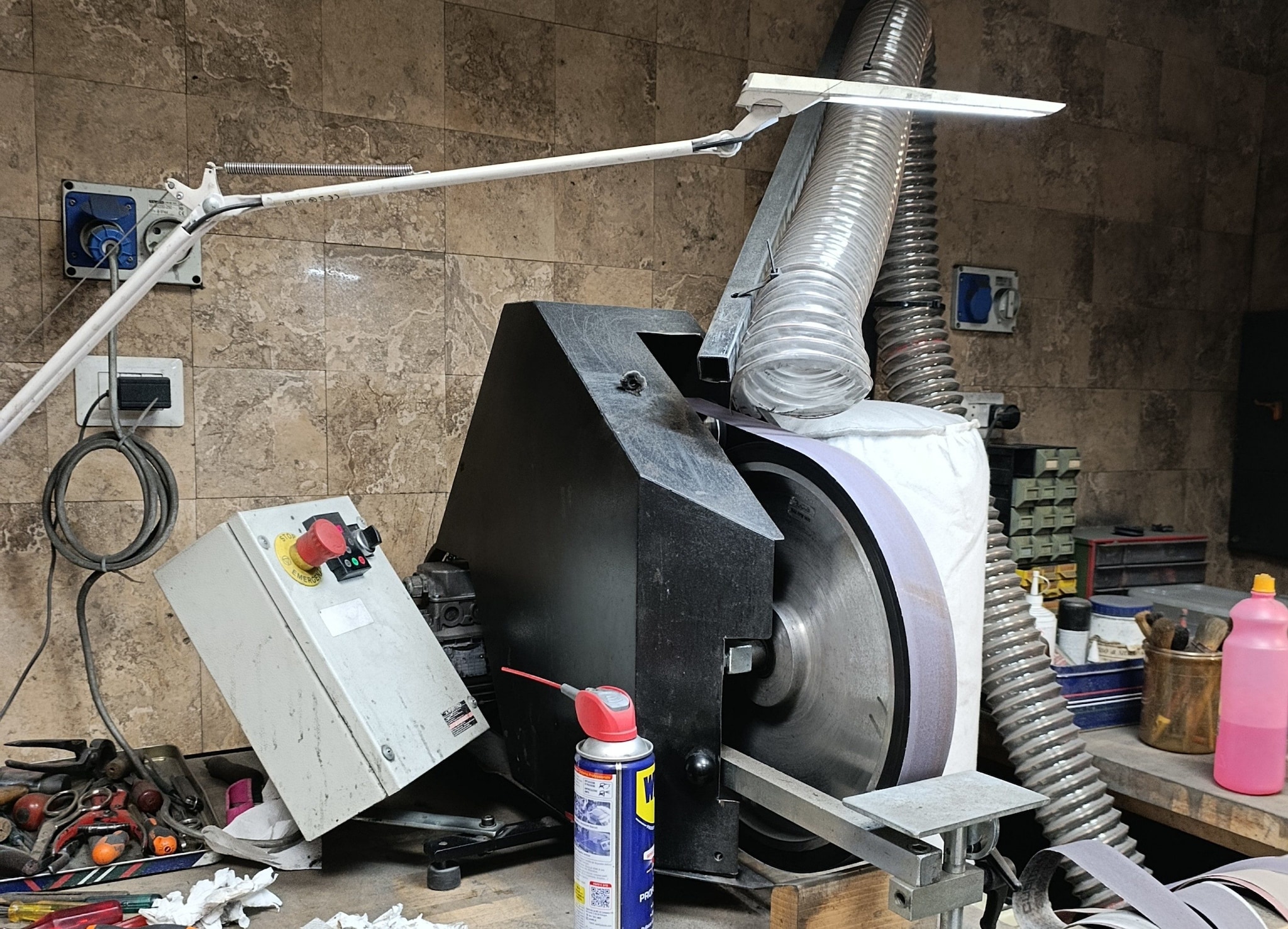 Il macchinario utilizzato da Andrea Rivola