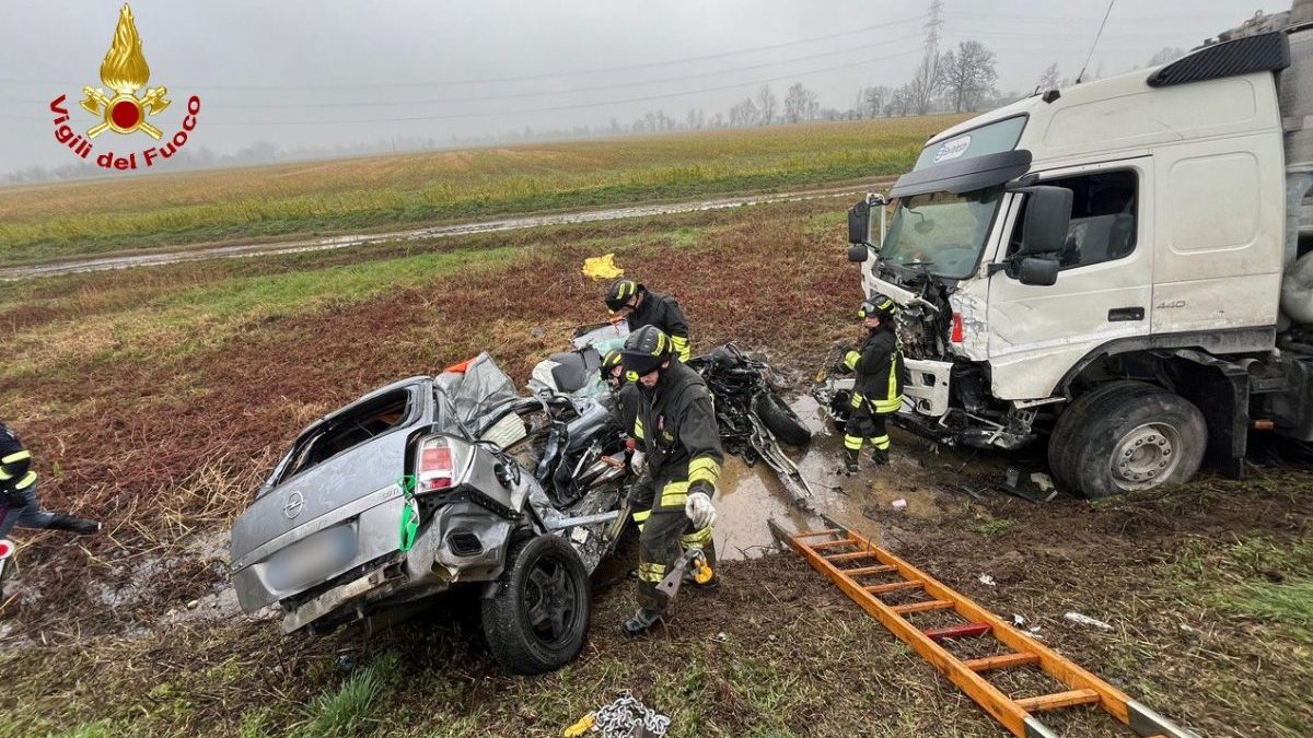 L’auto di Nicu Joghiu dopo lo schianto