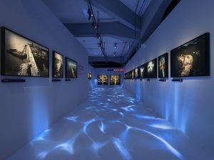 Webuild inaugura Evolutio a Milano: la mostra sulle infrastrutture che hanno cambiato l’Italia