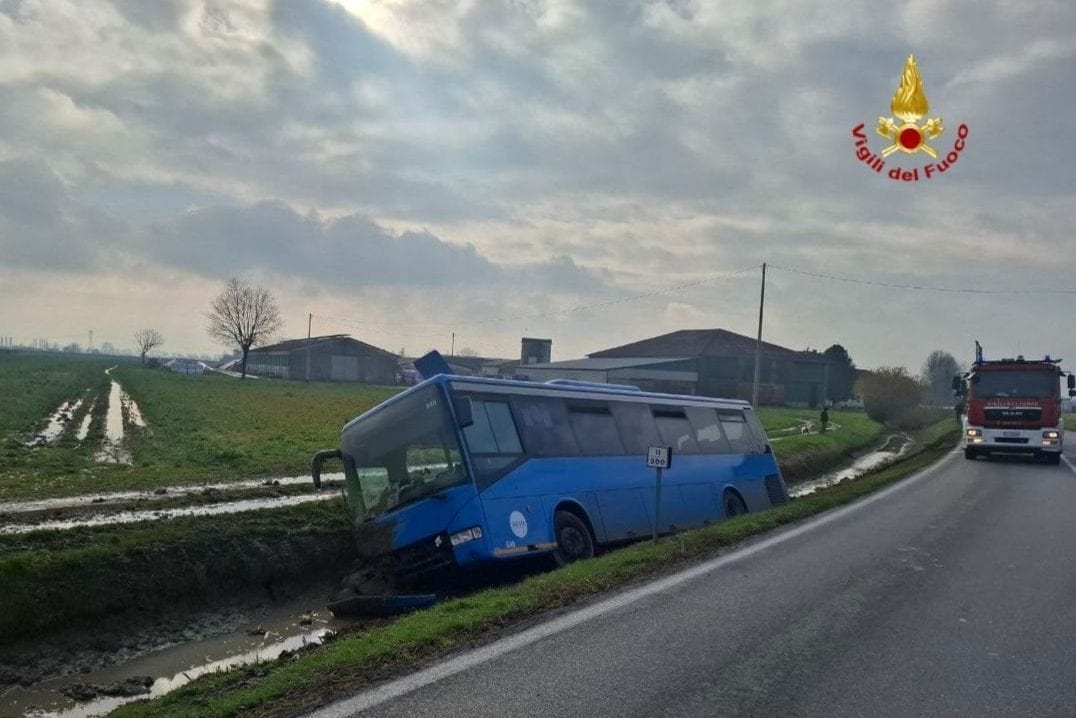 (Foto da vigili del fuoco)